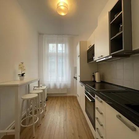 Lucky Stays Ls07 - Vollausstattung - Zentrum - Aufzug - Grosse Kueche - 2 Zimmer - Smart-Tv Maagdenburg Buitenkant foto